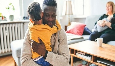 Emotie coachende ouders naar kinderen als hart van ouderschap